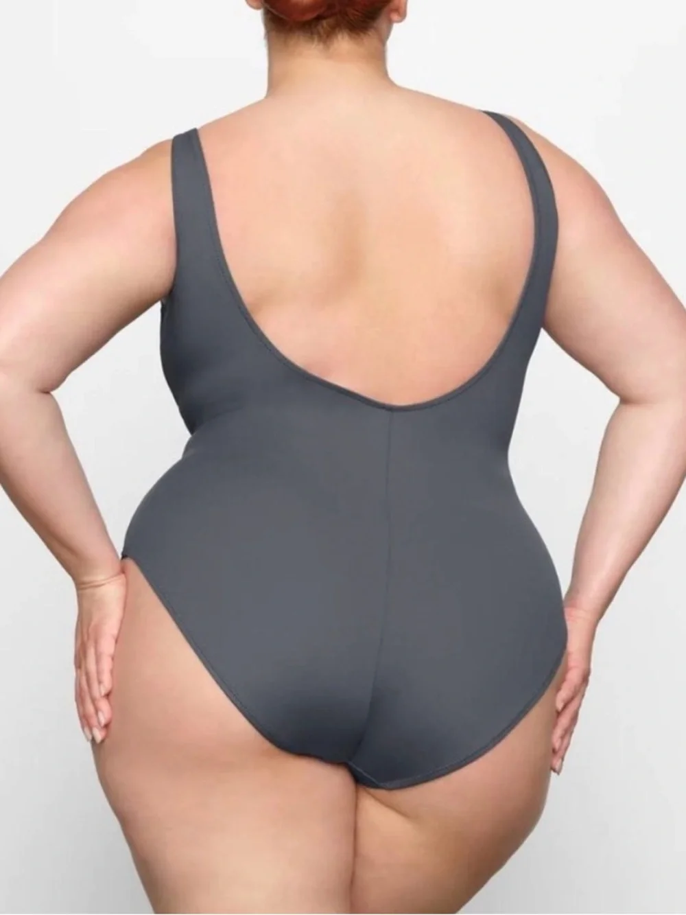 SKIMS Shaping Swim Tank One Piece in Gunmetal Size 4X NWT - Picture 2 of 9